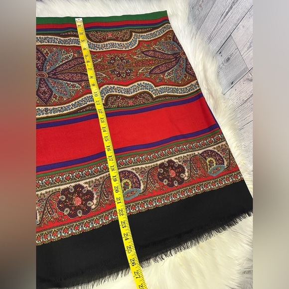 GUCCI scarf / wrap - Picture 8 of 15